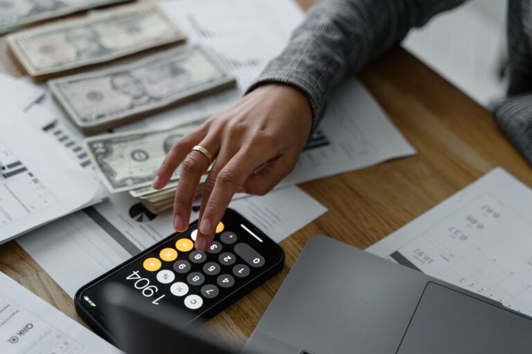 AI in personal finance and wealth management