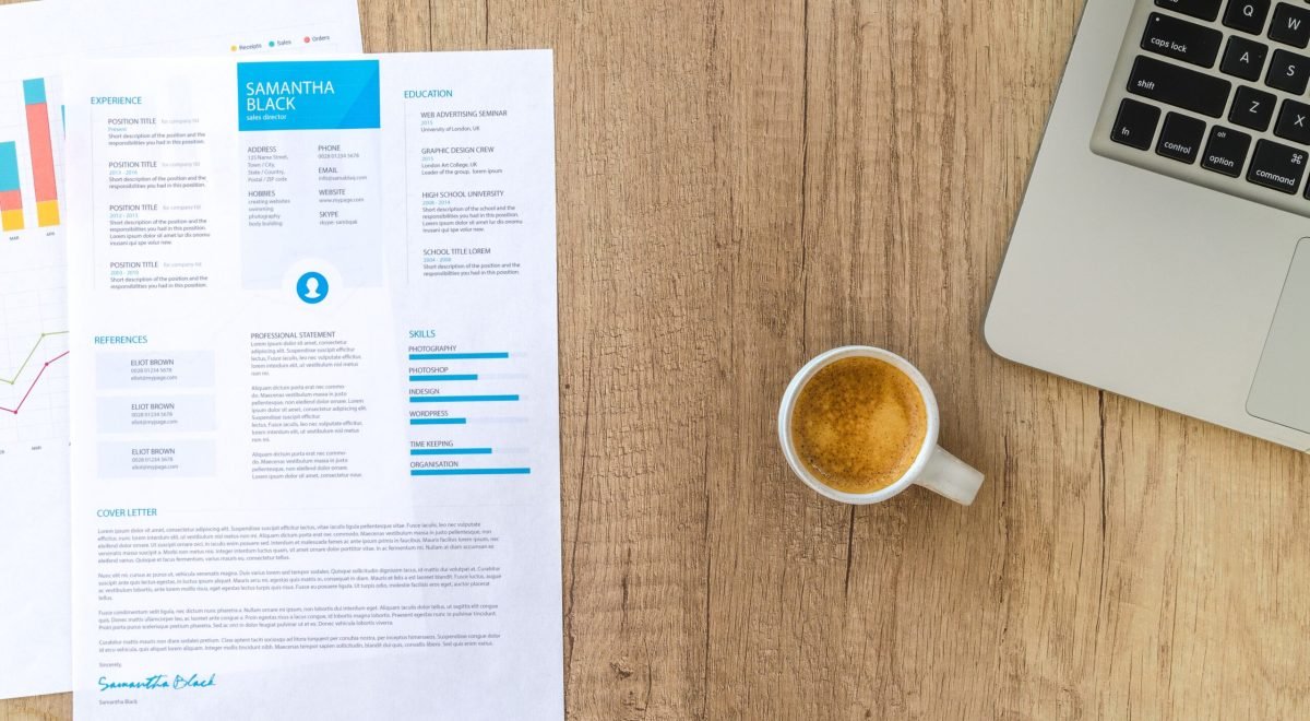 ATS Resume optimization guide showing how to beat AI Applicant Tracking Systems