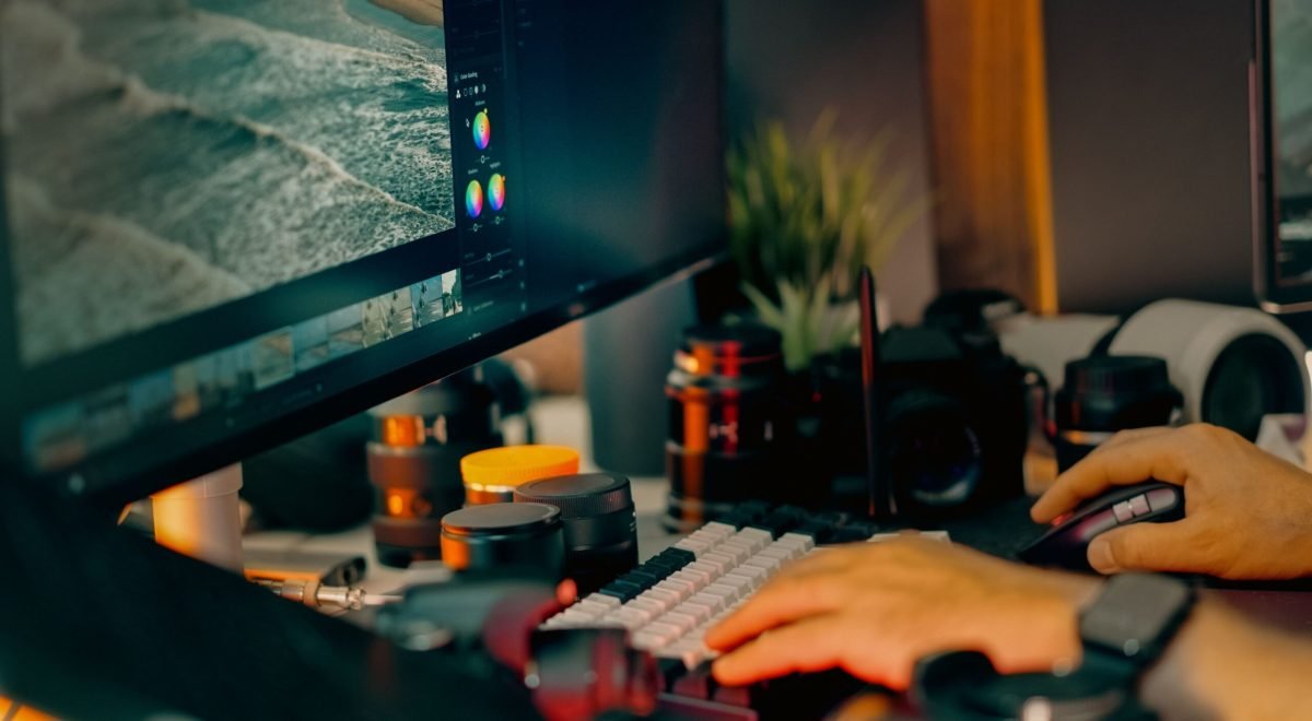 Best AI Tools for Content Creation: The Best AI Websites for Writing, Design, and Automation
